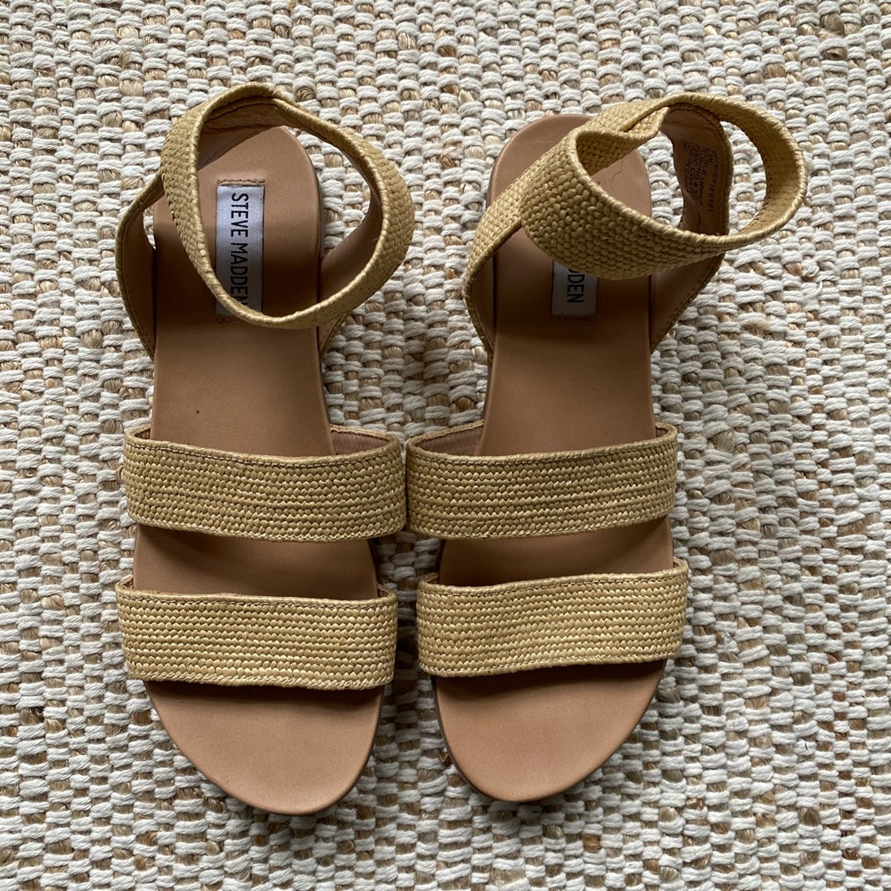 STEVE MADDEN Effie sandal